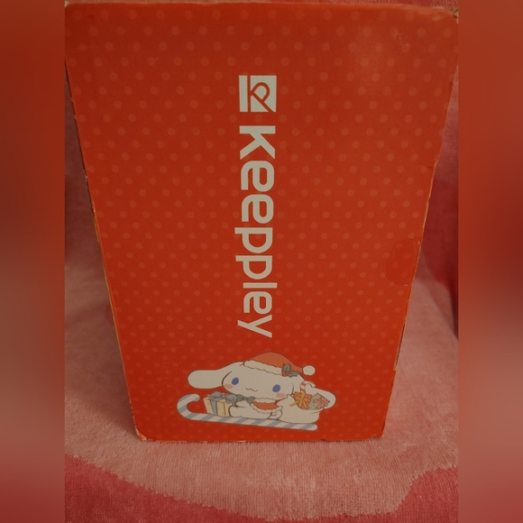 EXCLUSIVE - Hello Kitty & Cinnamoroll Keeppley Building Block Working Music Box - Picture 5 of 9